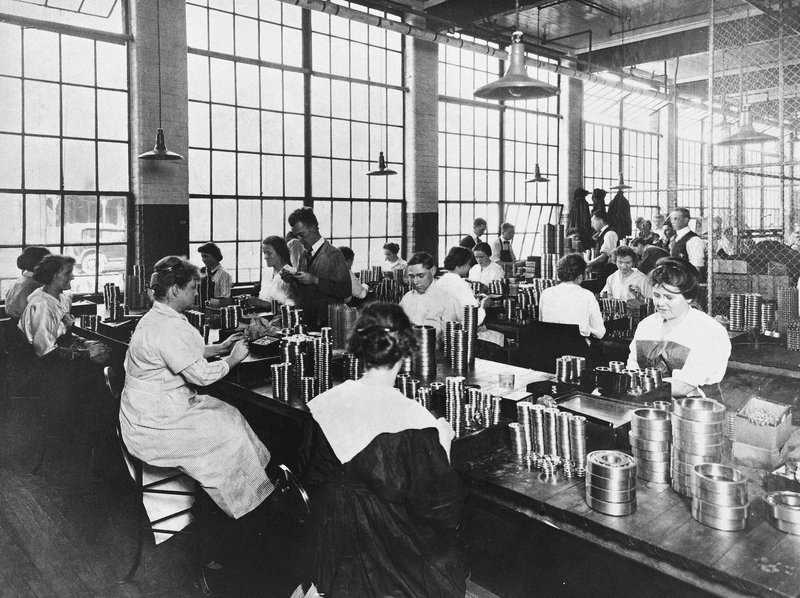 Nhà máy tại Hartford, Hoa Kỳ được xây dựng năm 1915